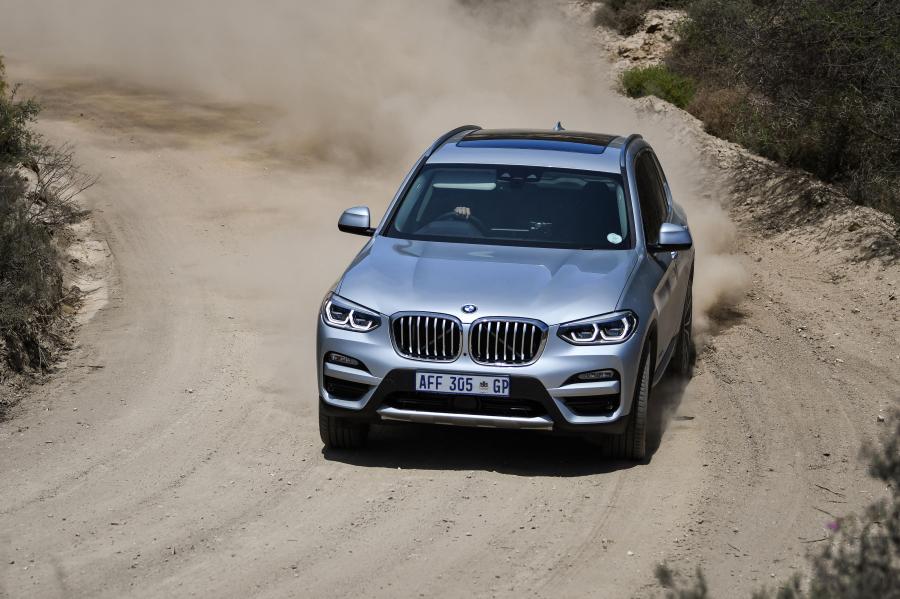  BMW X3 xDrive20d xLine (G01) 2017 года  (ZA) (фото 16 из 27)